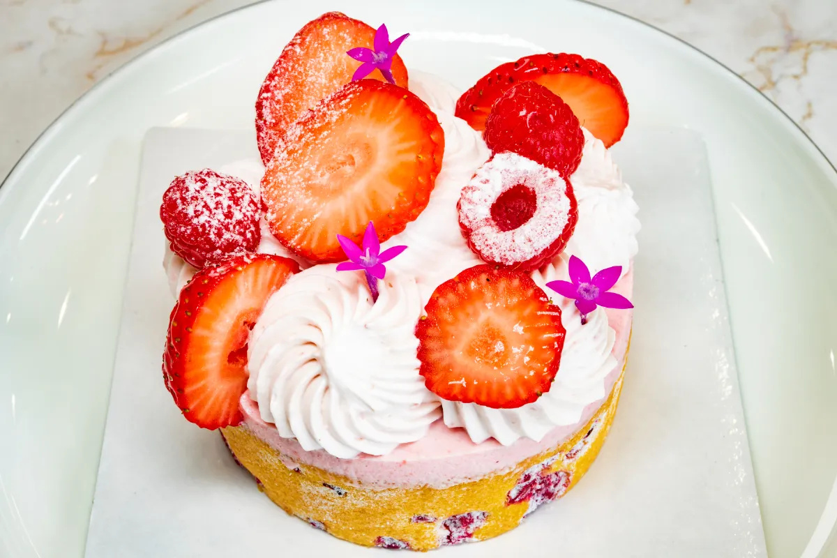 ケーキに、あなただけの彩りを